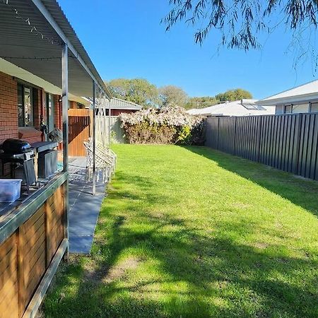 Abbey Beach Cottage バッセルトン エクステリア 写真