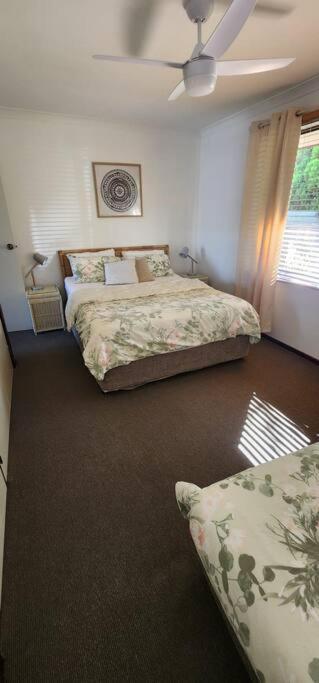 Abbey Beach Cottage バッセルトン エクステリア 写真